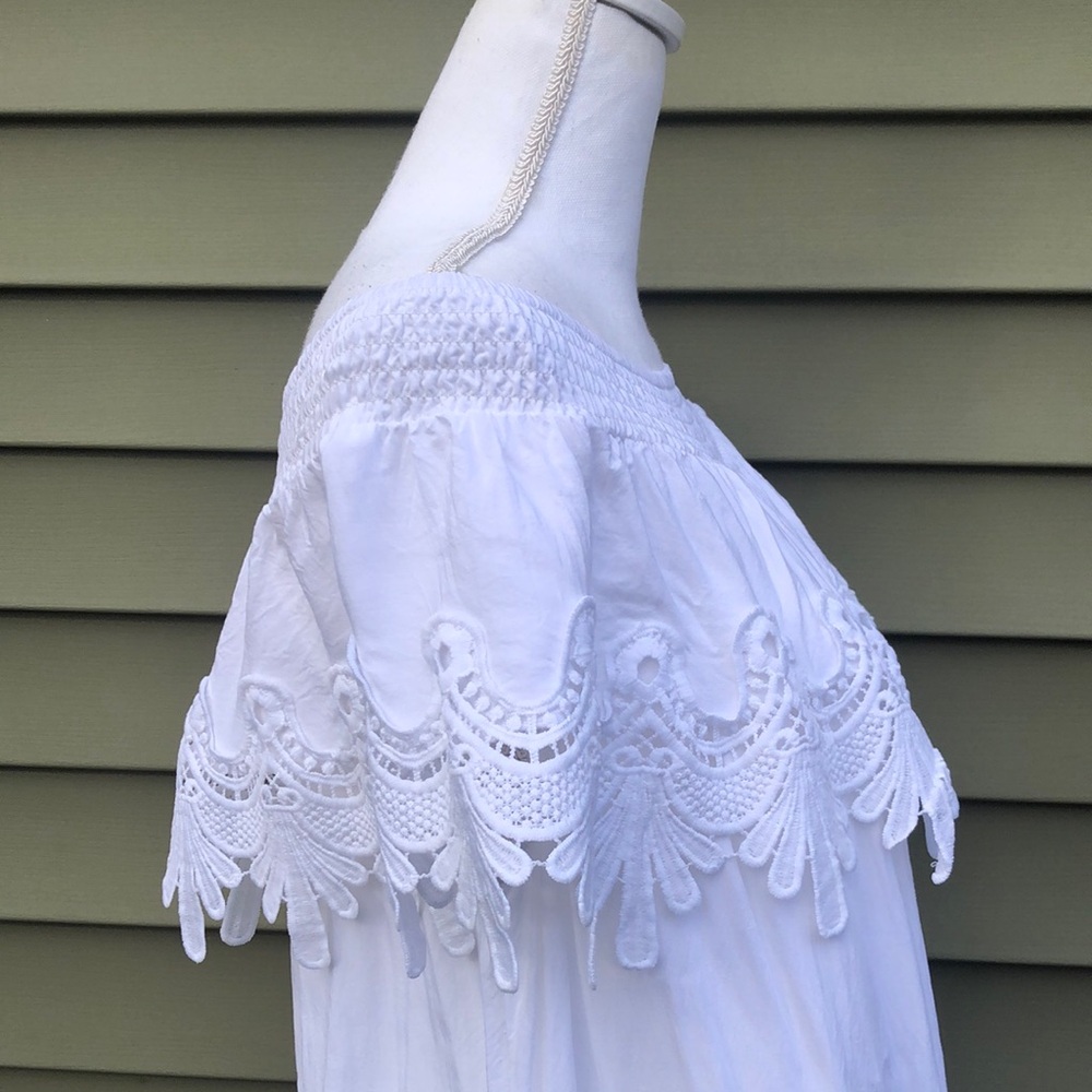 White Lace Off-Shoulder Top - Picture 6 of 8